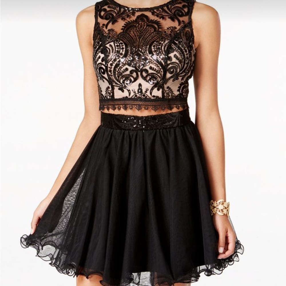 Chic Black 2 piece Dress by As U Wish prom homecoming formal sleeveless Size 11